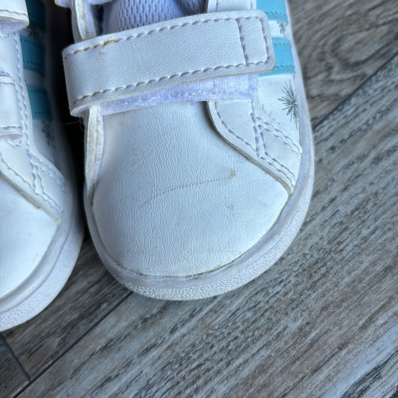 Adidas Frozen II toddler shoes size 5 - Picture 5 of 6